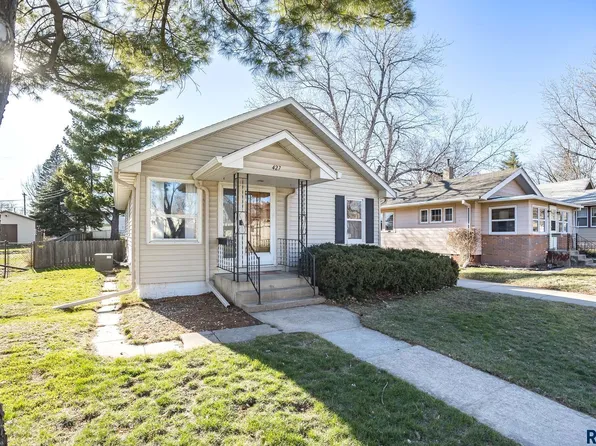 427 N Grange Ave, Sioux Falls, SD 57104