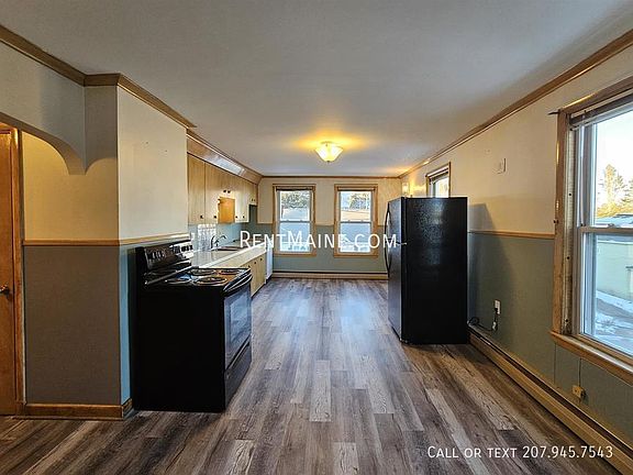 2nd image of 56 Franklin St #3