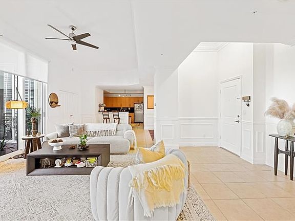 5th image of 511 SE 5th Ave APT 2519