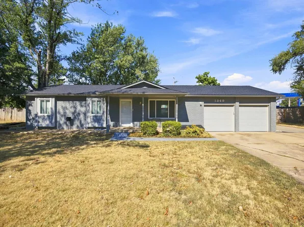 1349 N Summitlawn St, Wichita, KS 67212