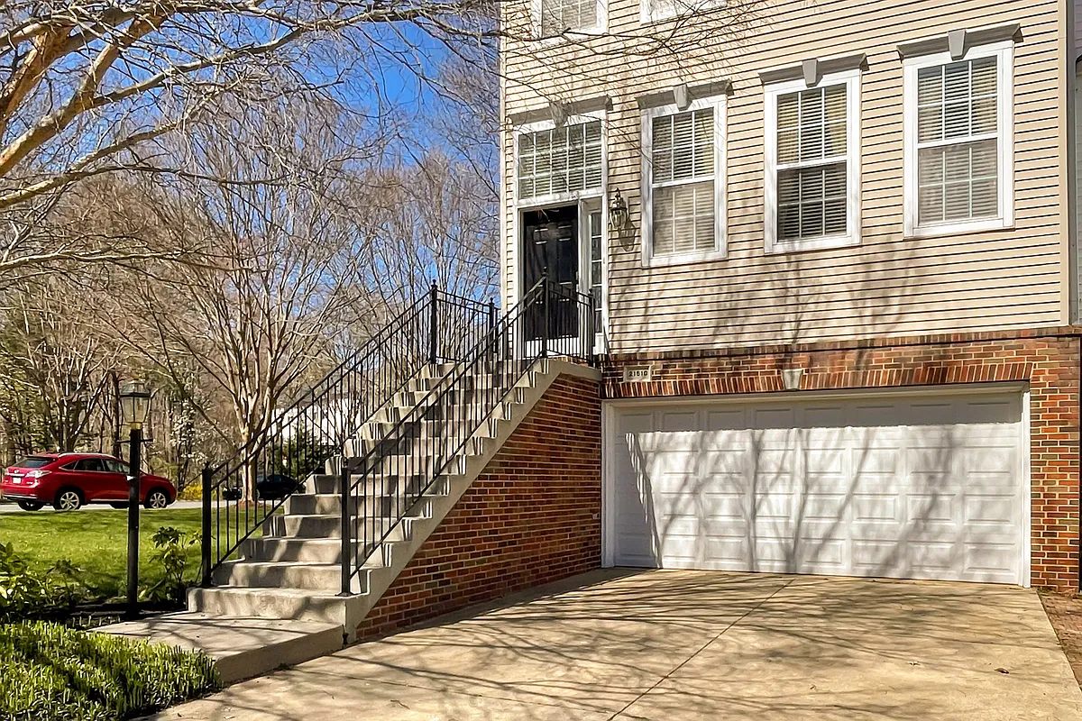 Building Photo - 21510 Iredell Ter