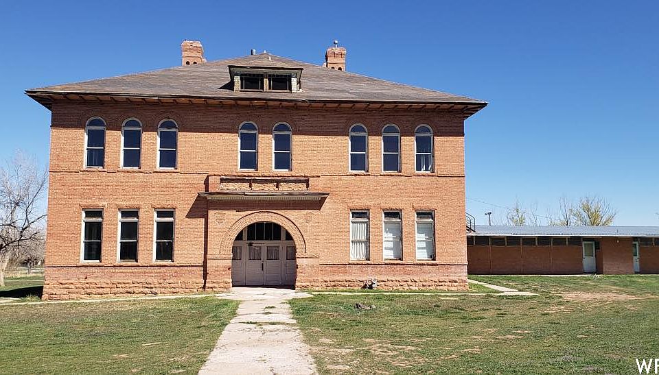 70 W Center St, Kanosh, UT 84637 MLS 1855732 Zillow