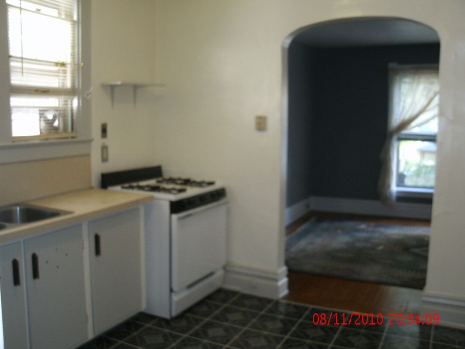 apt 2, kitchen
