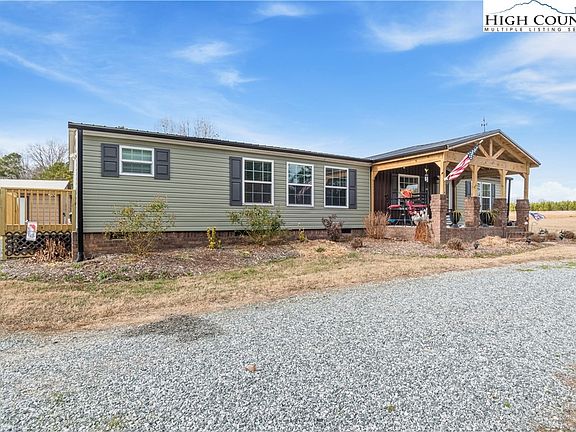 3rd image of 640 Perryman Road