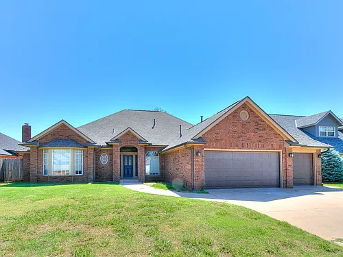 2708 NW 158th St Photo 1