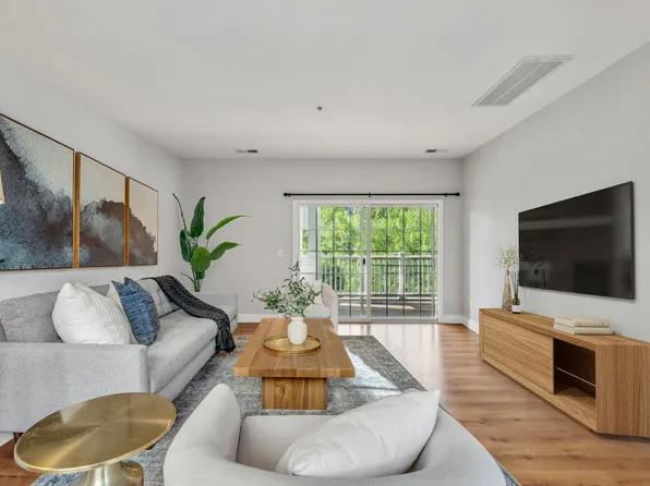 8231 Lenox Creekside Dr #C7, Antioch, TN 37013