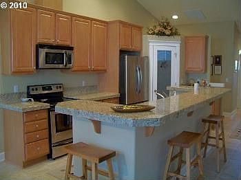 5th image of 2307 NE 125th Way