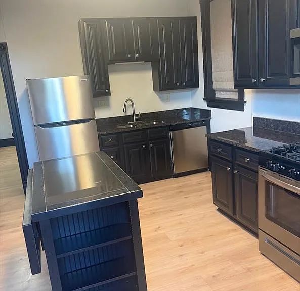 2115 Allen Ave — Photo 11