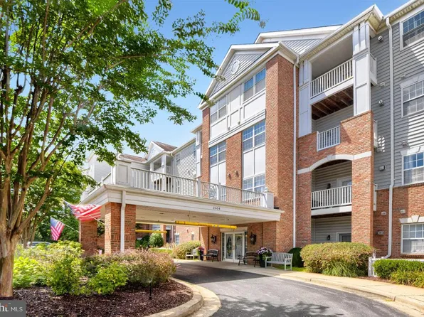 2604 Chapel Lake Dr APT 104, Gambrills, MD 21054