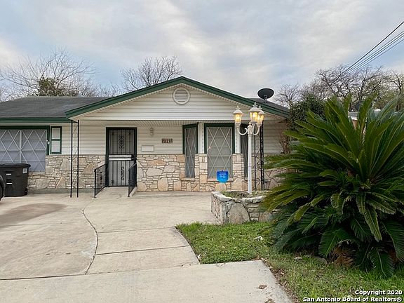 2nd image of 218 Royston Ave