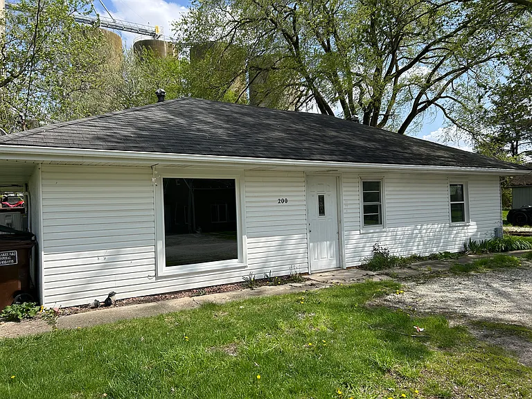 200 S 2nd St — Photo 13