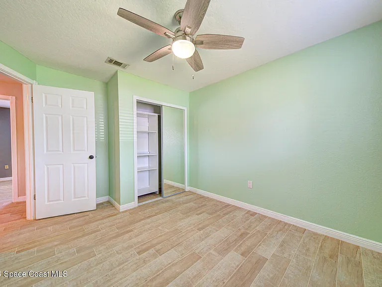 2610 Via Napoli Ct — Photo 15
