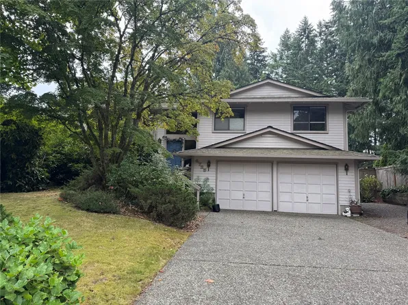 4725 NE 193rd Street, Lake Forest Park, WA 98155