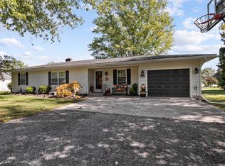 1737 Morrison Rd, Fremont, OH 43420