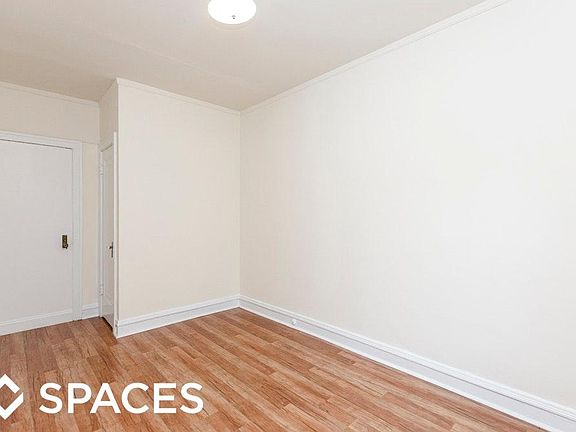 2nd image of 2536 N Sawyer Ave #3O6
