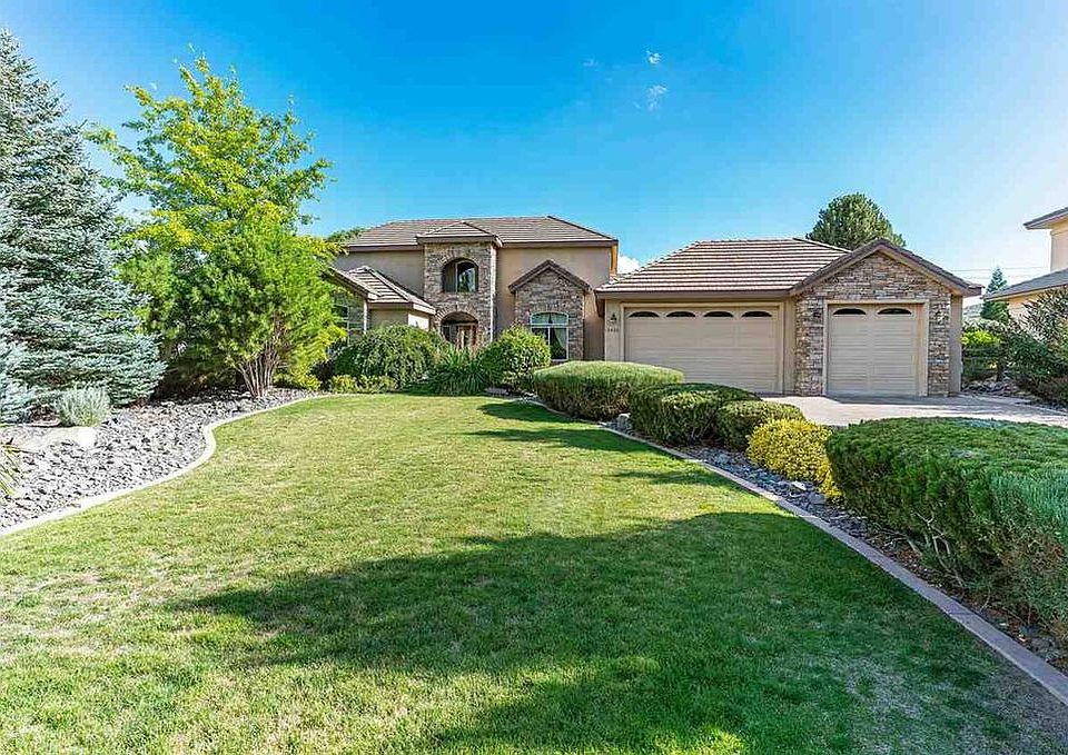 2nd image of 13450 Fieldcreek Ln