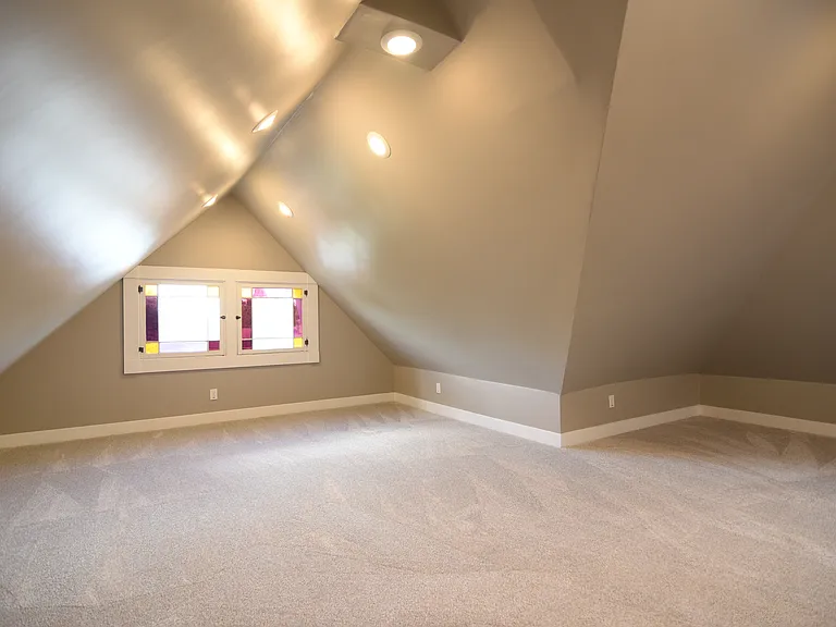 817 Considine Ave — Photo 41