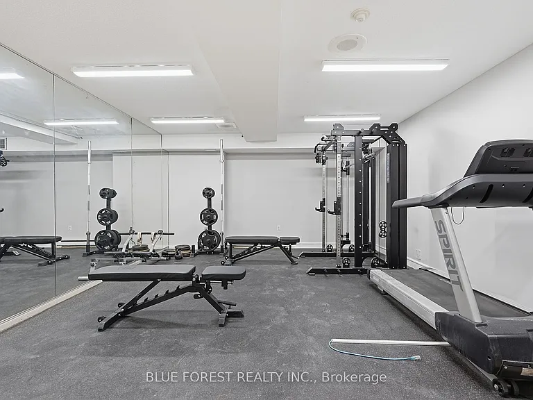 30 Chapman Ct #610 — Photo 33