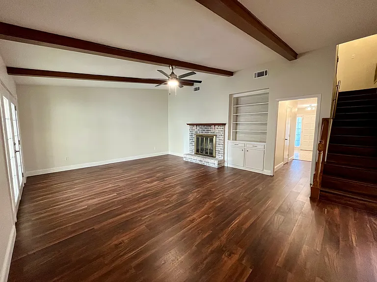 438 Georgetown St — Photo 14