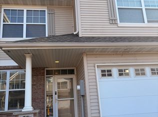 1560 Independence Dr, Northfield, MN 55057