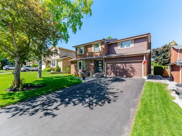 2203 Previn Ct, Burlington, ON L7P 4J3