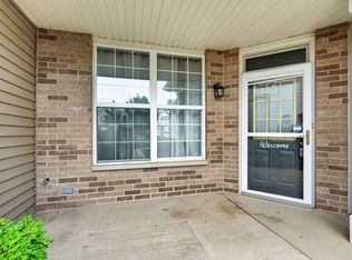 24011 Pear Tree Cir, Plainfield, IL 60585