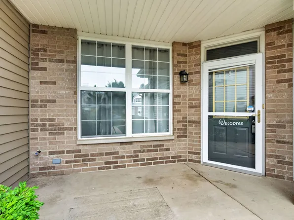 24011 Pear Tree Cir, Plainfield, IL 60585