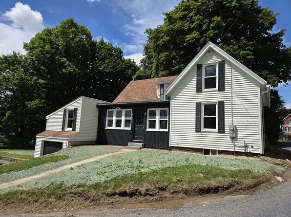 15 Dublin St, Gardner, MA 01440