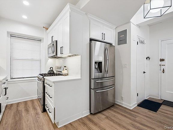 3rd image of 178 Garth Road #TL