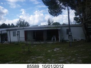 9504 Round Lake Dr, Weeki Wachee, FL 34613