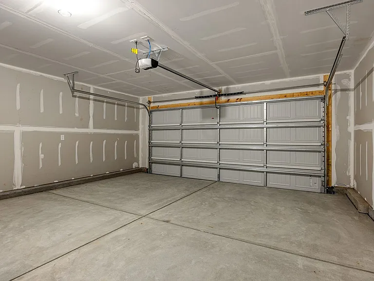 3085 Whispering Willows Ct — Photo 37