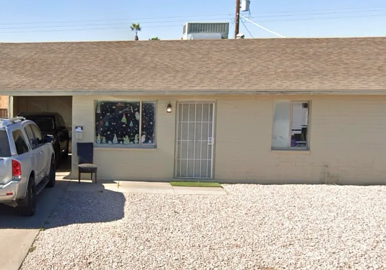 5702 N 63rd Dr — Photo 3