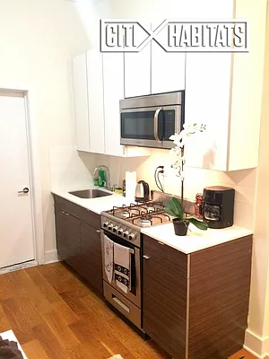 Rented by Citi Habitats | media 44