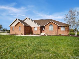 10696 Reidenbach Rd, Van Wert, OH 45891