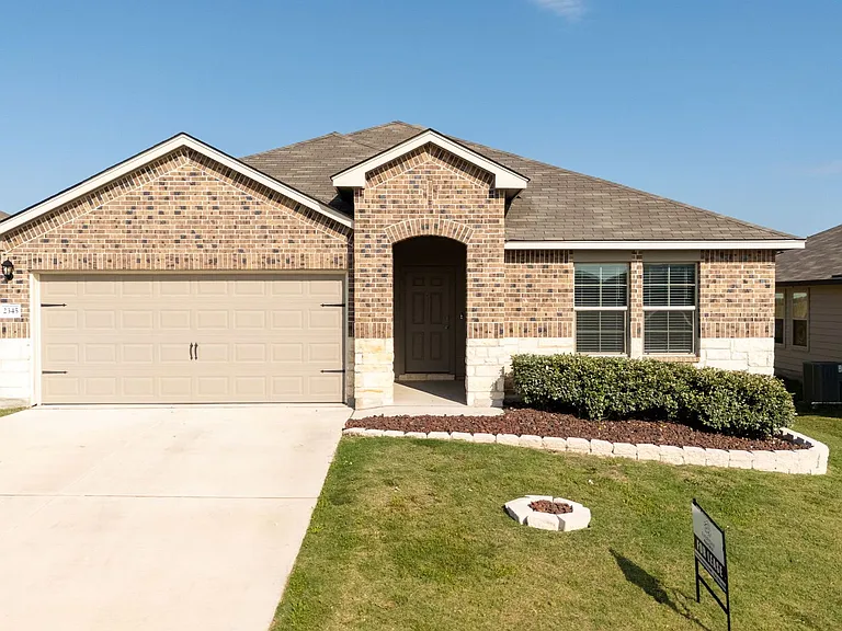 2345 Merganser Dr — Photo 1