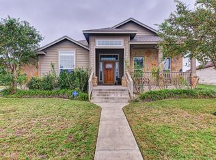 800 Walnut Canyon Blvd, Pflugerville, TX 78660