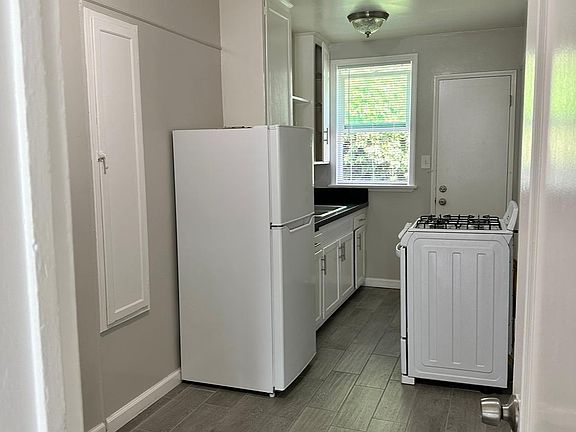 2nd image of 4639 N Banner Dr #4