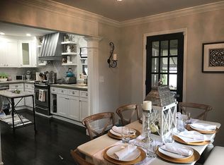 20685 Vernier Cir, Grosse Pointe Woods, MI 48236