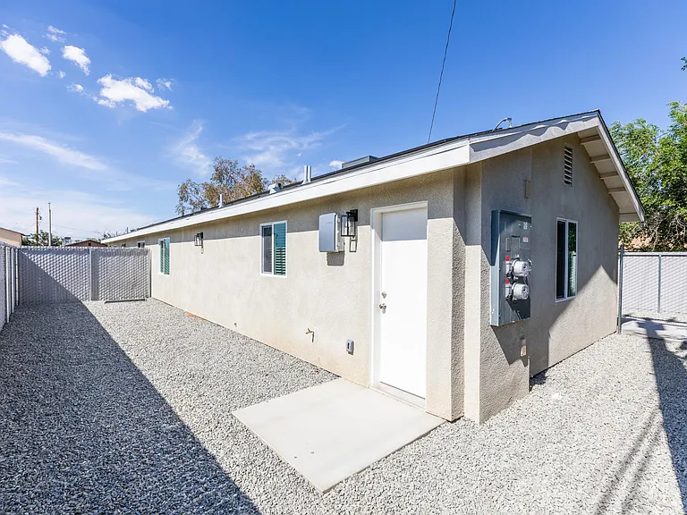223 W Haloid Ave #B — Photo 6