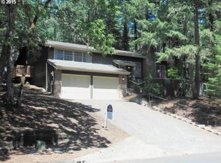 3827 Vine Maple St, Eugene, OR 97405