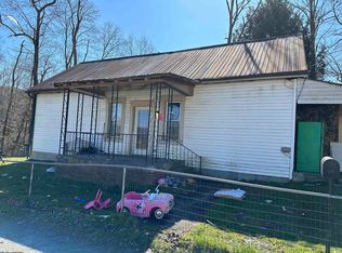 227 Arch St, Weston, WV