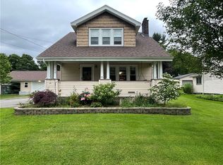 2568 Mercer St, Sandy Lake, PA 16145