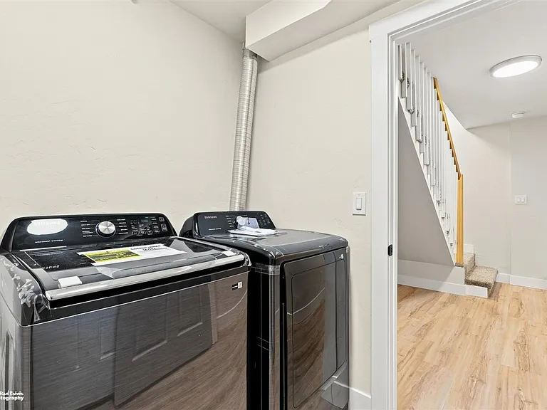 8110 Little Dipper Ave #A — Photo 6