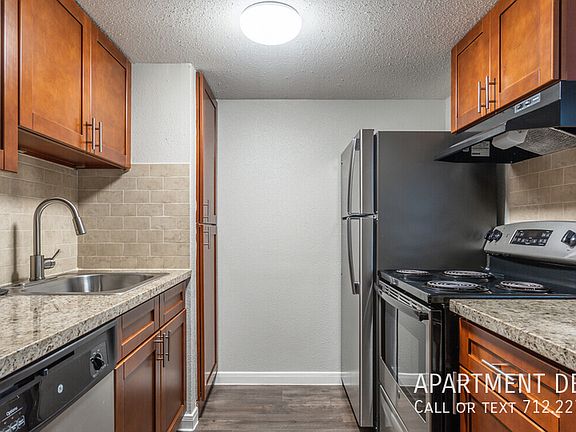 4th image of 7581 Office City Dr #2923