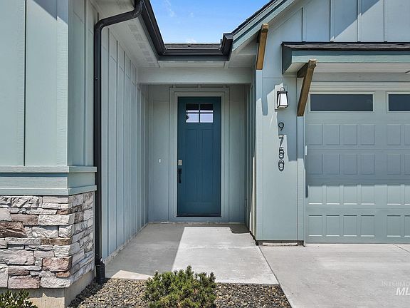 4th image of 9750 W Snow Wolf Ln