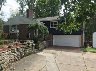 11 Woodbine Dr, Greenville, PA