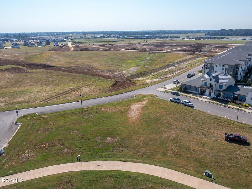 1st image of 202 Park Grove Dr