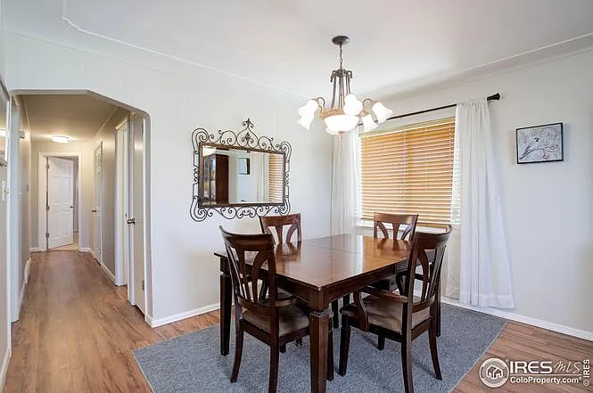 690 W Elmhurst Pl — Photo 11