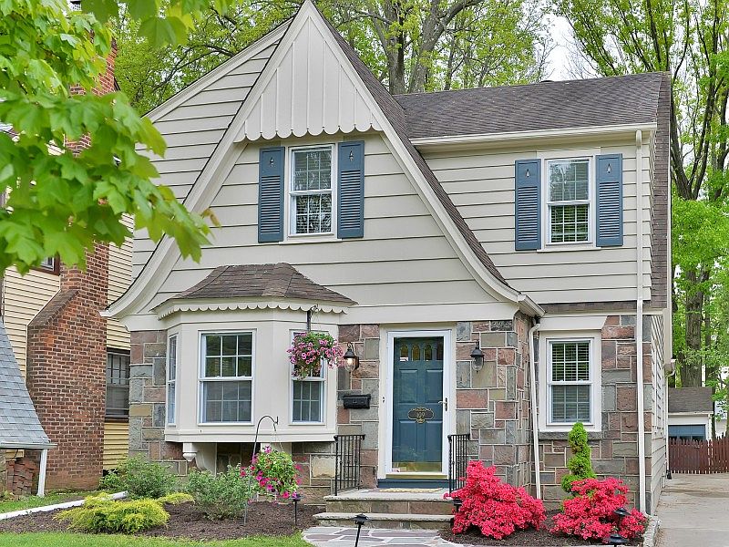 1st image of 109 Linden Ave