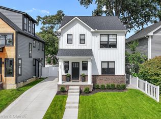 627 E University Ave, Royal Oak, MI 48067